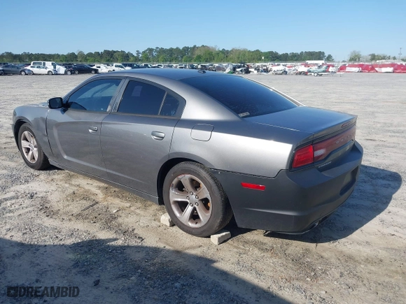 2011 Dodge Charger SE with VIN 2B3CL3CG6BH614842, listed as a IAAI auction lot 41986600 with 160,935 mi miles. Bid and sale history available at carsss.com. Image 3.