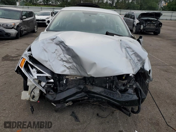 2014 Volkswagen Jetta SE with VIN 3VWD17AJXEM359307, listed as a Copart auction lot 59985785 with 152,180 mi miles and Clean title. Bid and sale history available at DreamBid. Image 5.