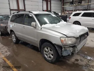 2006 Toyota Highlander w/3rd Row with VIN JTEEP21A160150739, listed as a IAAI auction lot 41347329 with 227,627 mi miles. Bid and sale history available at carsss.com. Image 1.