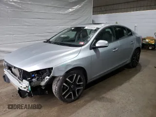 2017 Volvo S60 Dynamic with VIN YV140MTL4H2433569, listed as a Copart auction lot 49250825 with 58,876 mi miles and Salvage Title. Bid and sale history available at carsss.com. Image 1.