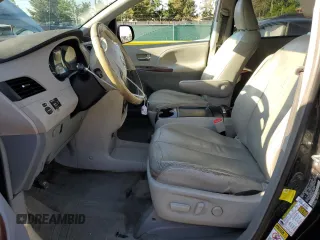 2011 Toyota Sienna XLE with VIN 5TDDK3DC5BS029513, listed as a Copart auction lot 60930395 with 234,226 mi miles and Salvage title. Bid and sale history available at DreamBid. Image 7.