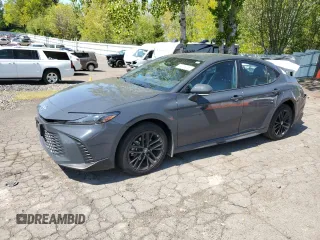 2025 Toyota Camry LE с VIN 4T1DBADK2SU003275, выставлен на аукционе Copart как лот 54206635 с пробегом Не указан миль и Списание • Salvage title. История ставок и продаж доступна на DreamBid. Изображение 1.