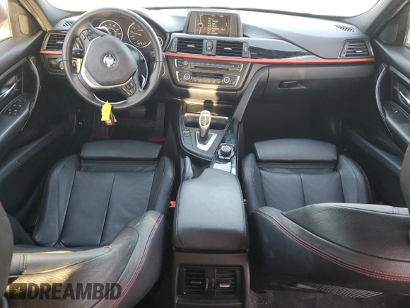 2012 BMW 3 Series 328i z VIN WBA3A5G59CNN65571, wystawiony jako Copart lot #51550195 z przebiegiem 111 036 mil mil oraz Szkoda całkowita • Salvage title. Historia ofert i sprzedaży dostępna na DreamBid. Obrazek 8.