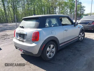 2015 MINI Hardtop с VIN WMWXM5C51F3A57788, выставлен на аукционе IAAI как лот 42103399 с пробегом 150 000 миль миль и . История ставок и продаж доступна на DreamBid. Изображение 4.