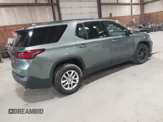 2022 Chevrolet Traverse LT Leather with VIN 1GNEVHKW8NJ188136, listed as a IAAI auction lot 42001620 with 29,657 mi miles. Bid and sale history available at carsss.com. Image 4.