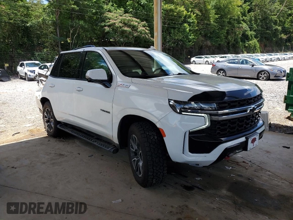 2021 Chevrolet Tahoe Z71 z VIN 1GNSKPKD1MR323641, wystawiony jako Copart lot #60993815 z przebiegiem 78 745 mil mil oraz Szkoda całkowita • Salvage title. Historia ofert i sprzedaży dostępna na DreamBid. Obrazek 4.