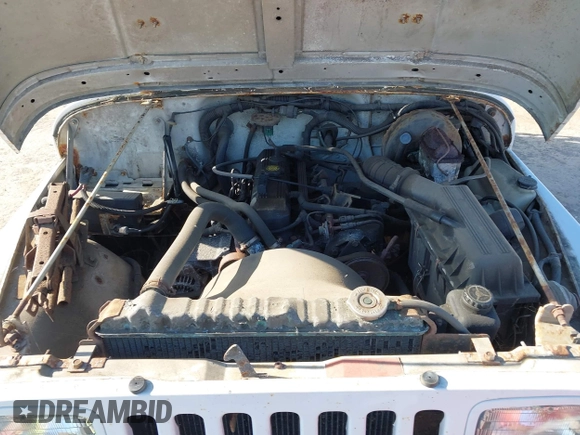 1995 Jeep Wrangler S with VIN 1J4FY19P6SP210468, listed as a IAAI auction lot 41882009 with 133,705 mi miles. Bid and sale history available at carsss.com. Image 10.
