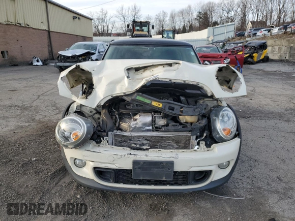 2011 MINI Hardtop S with VIN WMWSV3C54BTY14010, listed as a Copart auction lot 50754225 with 69,852 mi miles and Salvage Title. Bid and sale history available at DreamBid. Image 5.