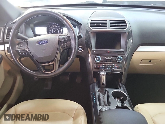 2017 Ford Explorer XLT z VIN 1FM5K8D89HGD08040, wystawiony jako IAAI lot #42516623 z przebiegiem 50 937 mil mil oraz . Historia ofert i sprzedaży dostępna na DreamBid. Obrazek 15.