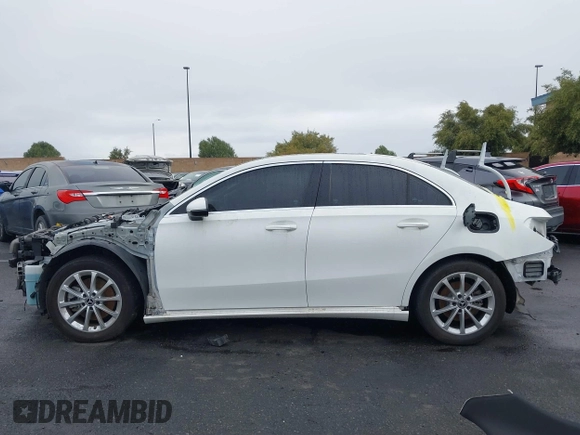 2019 Mercedes-Benz A 220 with VIN WDD3G4EB2KW022730, listed as a IAAI auction lot 41772751 with 85,508 mi miles and . Bid and sale history available at DreamBid. Image 14.