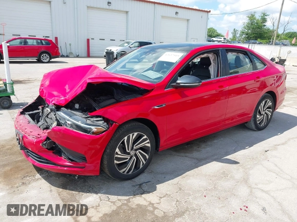 2021 Volkswagen Jetta SEL с VIN 3VWE57BU1MM060577, выставлен на аукционе IAAI как лот 42637919 с пробегом 36 773 миль миль и . История ставок и продаж доступна на DreamBid. Изображение 2.