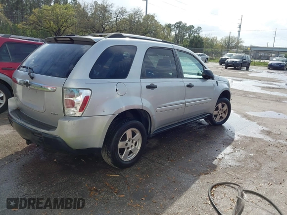 2005 Chevrolet Equinox LS with VIN 2CNDL23F756022253, listed as a IAAI auction lot 41627638 with 209,973 mi miles. Bid and sale history available at carsss.com. Image 4.