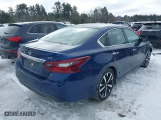 2018 Nissan Altima 2.5 SV with VIN 1N4AL3AP7JC106136, listed as a IAAI auction lot 41613144 with 91,178 mi miles. Bid and sale history available at carsss.com. Image 4.