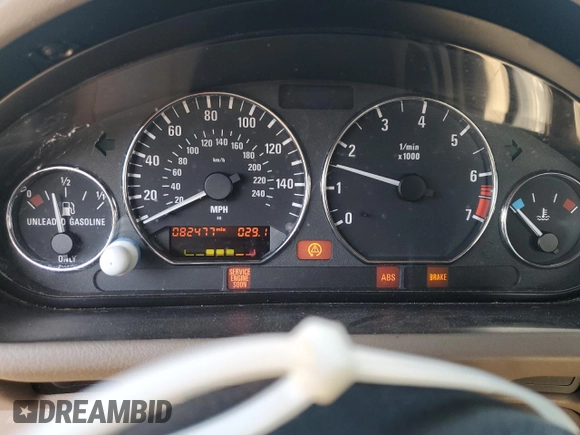 2001 BMW Z3 2.5 z VIN WBACN33491LM01798, wystawiony jako Copart lot #52539895 z przebiegiem 82 477 mil mil oraz Szkoda całkowita • Salvage title. Historia ofert i sprzedaży dostępna na DreamBid. Obrazek 9.