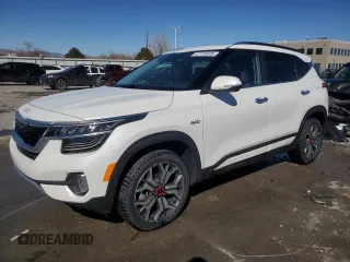 2022 Kia Seltos SX with VIN KNDETCA25N7259273, listed as a Copart auction lot 47115405 with 34,324 mi miles and Salvage title. Bid and sale history available at DreamBid. Image 1.
