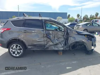 2013 Ford Escape Titanium с VIN 1FMCU0J91DUD39570, выставлен на аукционе IAAI как лот 42014892 с пробегом 55 184 миль миль и . История ставок и продаж доступна на DreamBid. Изображение 13.
