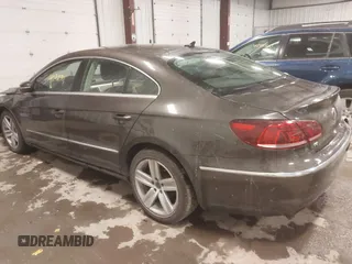 2015 Volkswagen CC R-Line z VIN WVWBP7AN0FE829797, wystawiony jako IAAI lot #41296150 z przebiegiem 138 608 mil mil oraz . Historia ofert i sprzedaży dostępna na DreamBid. Obrazek 3.