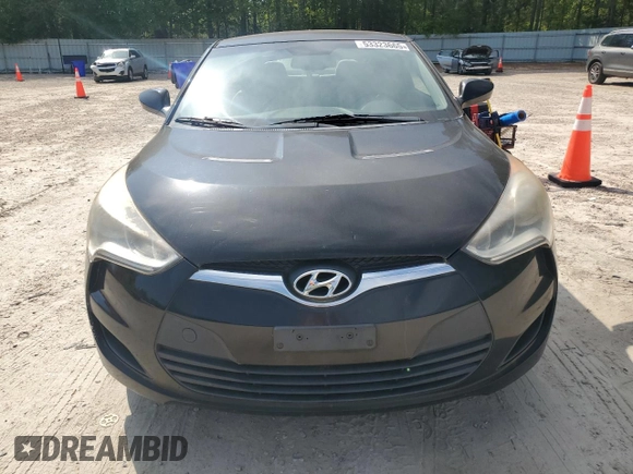 2012 Hyundai Veloster w/Black Int с VIN KMHTC6AD8CU020658, выставлен на аукционе Copart как лот 53323665 с пробегом 179 169 миль миль и Чистый • Clean title. История ставок и продаж доступна на DreamBid. Изображение 5.