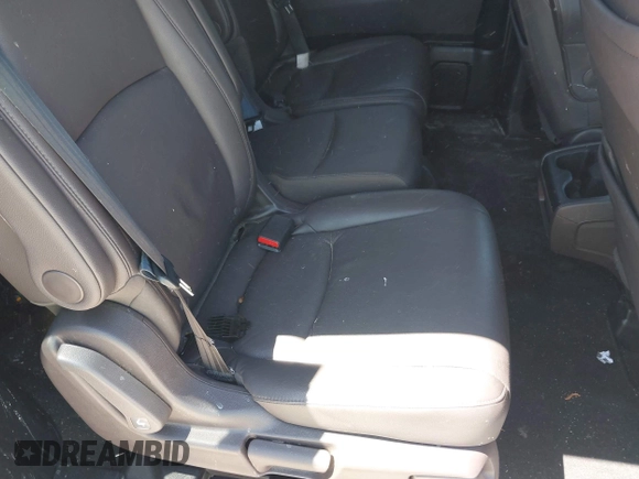2020 Honda Odyssey Touring with VIN 5FNRL6H87LB002202, listed as a IAAI auction lot 42015741 with 182,051 mi miles and . Bid and sale history available at DreamBid. Image 8.