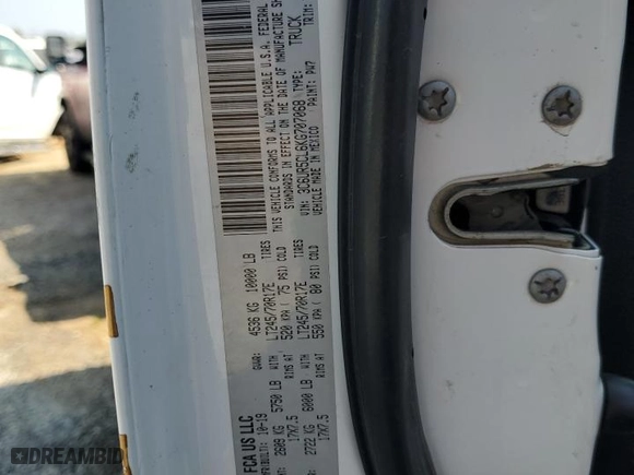 2019 Ram 2500 Tradesman with VIN 3C6UR5CL6KG707068, listed as a Copart auction lot 41987025 with 98,529 mi miles and Salvage Title. Bid and sale history available at carsss.com. Image 12.