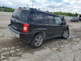 2007 Jeep Patriot Limited z VIN 1J8FF48W37D275916, wystawiony jako Copart lot #56585205 z przebiegiem 106 919 mil mil oraz Szkoda całkowita • Salvage title. Historia ofert i sprzedaży dostępna na DreamBid. Obrazek 3.