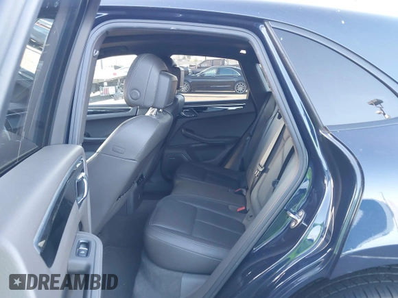 2018 Porsche Macan with VIN WP1AA2A59JLB03147, listed as a IAAI auction lot 41862122 with 76,279 mi miles and . Bid and sale history available at DreamBid. Image 8.