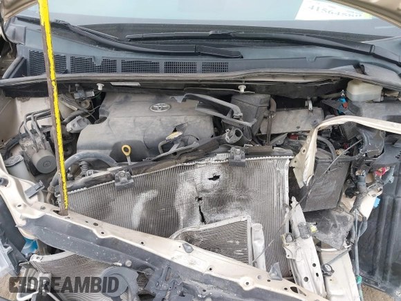 2011 Toyota Sienna LE AAS with VIN 5TDKK3DC4BS168541, listed as a IAAI auction lot 41564580 with Not Provided miles. Bid and sale history available at carsss.com. Image 10.