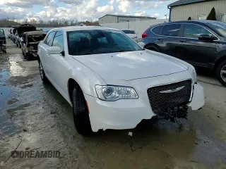 2015 Chrysler 300 Limited with VIN 2C3CCAAG5FH853816, listed as a Copart auction lot 47038945 with 122,051 mi miles and Non Repairable. Bid and sale history available at carsss.com. Image 14.