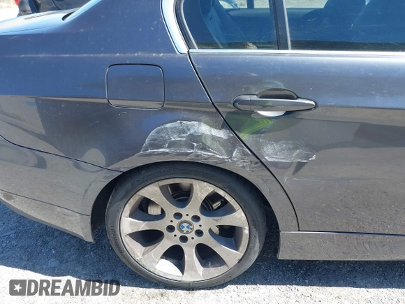 2006 BMW 3 Series 330i with VIN WBAVB33596PS11719, listed as a IAAI auction lot 42542636 with 204,821 mi miles and . Bid and sale history available at DreamBid. Image 6.