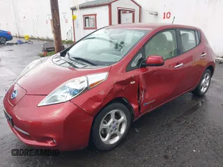 2011 Nissan LEAF SL-e with VIN JN1AZ0CP1BT004338, listed as a IAAI auction lot 41577941 with 89,415 mi miles. Bid and sale history available at carsss.com. Image 6.