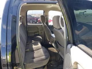 2005 Dodge Ram 1500 SLT with VIN 1D7HA18D55S238831, listed as a IAAI auction lot 42022660 with 207,523 mi miles. Bid and sale history available at carsss.com. Image 8.