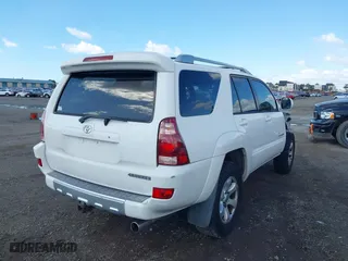 2005 Toyota 4Runner SR5 with VIN JTEBU14R850075897, listed as a IAAI auction lot 41744928 with 195,455 mi miles. Bid and sale history available at carsss.com. Image 4.