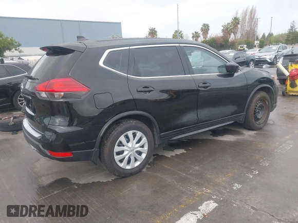 2017 Nissan Rogue SL with VIN JN8AT2MT1HW387537, listed as a IAAI auction lot 41910290 with 111,127 mi miles and . Bid and sale history available at DreamBid. Image 4.