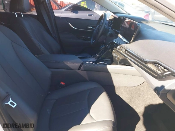 2023 Toyota Mirai XLE with VIN JTDAAAAA2PA007924, listed as a IAAI auction lot 41299150 with 26,044 mi miles. Bid and sale history available at carsss.com. Image 5.