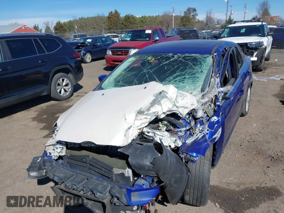 2014 Ford Focus Titanium with VIN 1FADP3J21EL427066, listed as a IAAI auction lot 41653163 with 1 mi miles. Bid and sale history available at carsss.com. Image 6.
