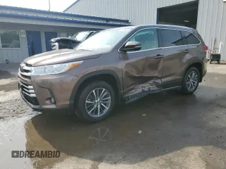 2019 Toyota Highlander SE with VIN 5TDJZRFH4KS718081, listed as a Copart auction lot 64657885 with 48,791 mi miles and Salvage title. Bid and sale history available at DreamBid. Image 1.
