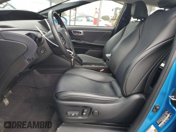 2019 Toyota Mirai with VIN JTDBVRBD7KA005885, listed as a Copart auction lot 48249855 with 42,730 mi miles and Salvage Title. Bid and sale history available at carsss.com. Image 7.