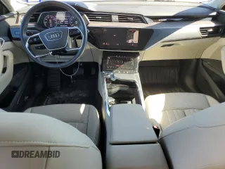2021 Audi e-tron Premium Plus with VIN WA1LAAGE3MB016151, listed as a Copart auction lot 82004174 with 17,218 mi miles and Clean Title. Bid and sale history available at DreamBid. Image 8.