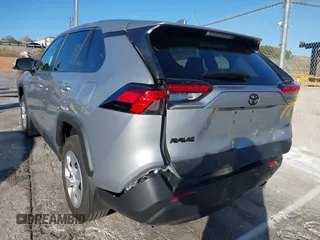 2025 Toyota RAV4 LE with VIN 2T3K1RFV3SW372394, listed as a IAAI auction lot 41616009 with 739 mi miles. Bid and sale history available at carsss.com. Image 18.