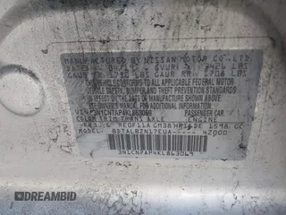 2019 Nissan Versa SV z VIN 3N1CN7AP4KL863069, wystawiony jako IAAI lot #41694007 z przebiegiem 131 141 mil mil oraz . Historia ofert i sprzedaży dostępna na DreamBid. Obrazek 9.
