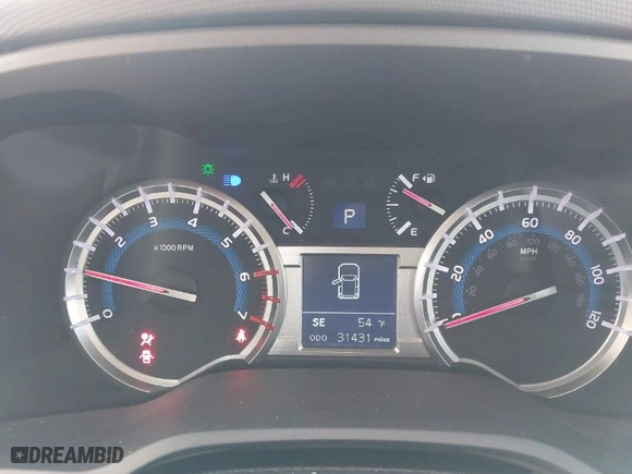 2019 Toyota 4Runner SR5 with VIN JTEBU5JRXK5705753, listed as a IAAI auction lot 41209336 with 31,431 mi miles. Bid and sale history available at carsss.com. Image 7.