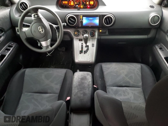 2012 Scion xB z VIN JTLZE4FE1C1144663, wystawiony jako Copart lot #59040605 z przebiegiem 199 468 mil mil oraz Tytuł czysty. Historia ofert i sprzedaży dostępna na DreamBid. Obrazek 8.