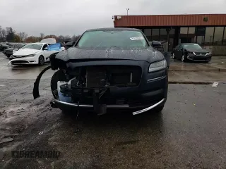 2021 Lincoln Nautilus Standard with VIN 2LMPJ6J96MBL02571, listed as a Copart auction lot 81578344 with 86,622 mi miles and Salvage title. Bid and sale history available at DreamBid. Image 12.