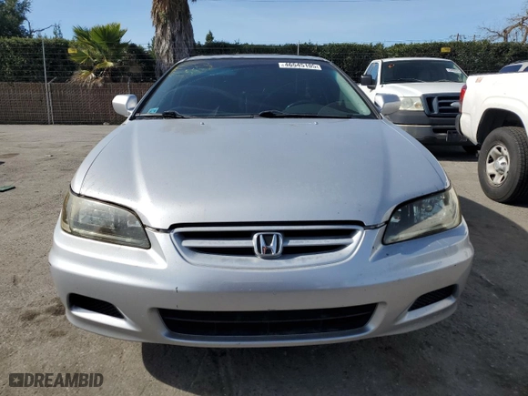 2001 Honda Accord Cpe EX w/Leather with VIN 1HGCG22521A033799, listed as a Copart auction lot 46545105 with 211,426 mi miles and Salvage Title. Bid and sale history available at carsss.com. Image 5.