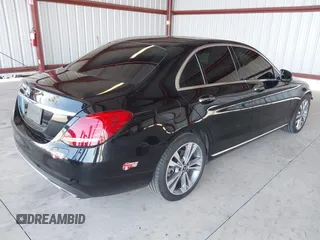 2017 Mercedes-Benz C 350e with VIN 55SWF4HB9HU231092, listed as a IAAI auction lot 42056287 with 103,264 mi miles and . Bid and sale history available at DreamBid. Image 4.