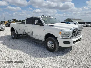 2019 Ram 3500 Limited with VIN 3C63RRRLXKG711280, listed as a Copart auction lot 78133044 with 132,912 mi miles and Salvage Title. Bid and sale history available at carsss.com. Image 4.
