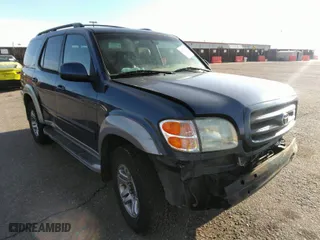 2004 Toyota Sequoia SR5 with VIN 5TDZT34A44S232977, listed as a IAAI auction lot 41750677 with 272,876 mi miles. Bid and sale history available at carsss.com. Image 1.