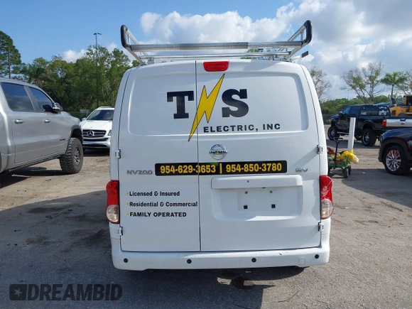 2021 Nissan NV200 SV с VIN 3N6CM0KN8MK693664, выставлен на аукционе IAAI как лот 42204821 с пробегом 41 204 миль миль и . История ставок и продаж доступна на DreamBid. Изображение 17.