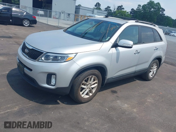 2014 Kia Sorento LX с VIN 5XYKT4A64EG467174, выставлен на аукционе IAAI как лот 42421411 с пробегом 110 552 миль миль и . История ставок и продаж доступна на DreamBid. Изображение 2.