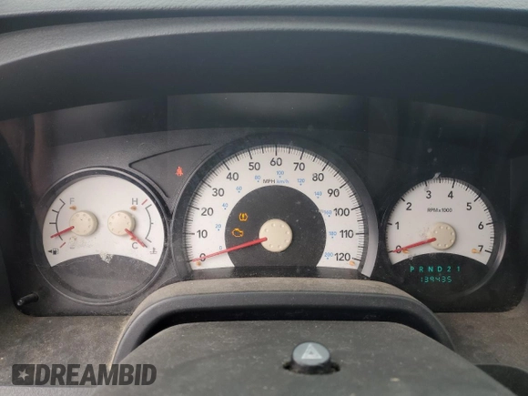 2008 Dodge Dakota SXT with VIN 1D7HE38K18S541785, listed as a Copart auction lot 89347225 with 139,435 mi miles and Salvage Title. Bid and sale history available at DreamBid. Image 9.